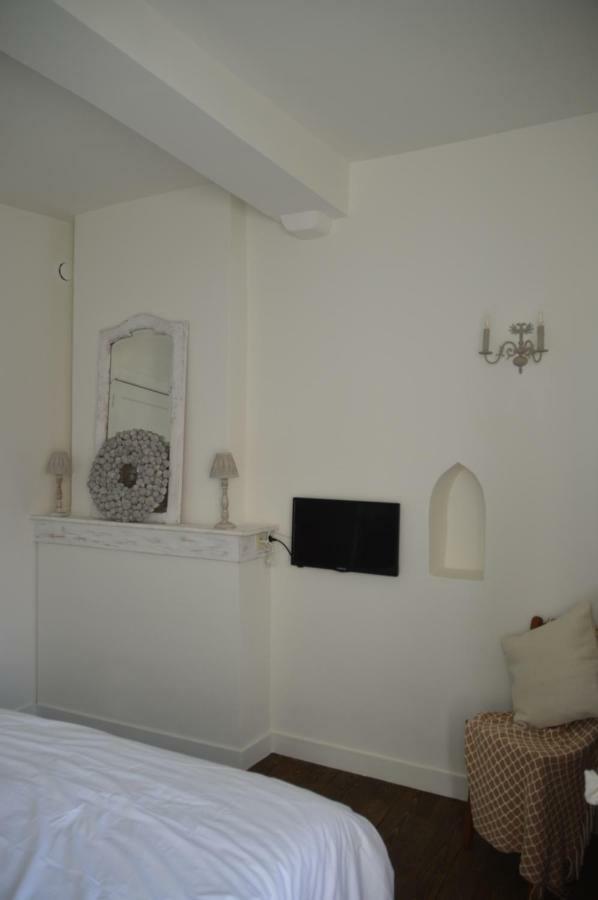 B&B In Den Roden Schilt Mechelen Exterior photo